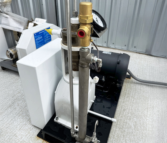 1 - CO2 Filling Unit - Integrated Pump - Piping - Valves -3