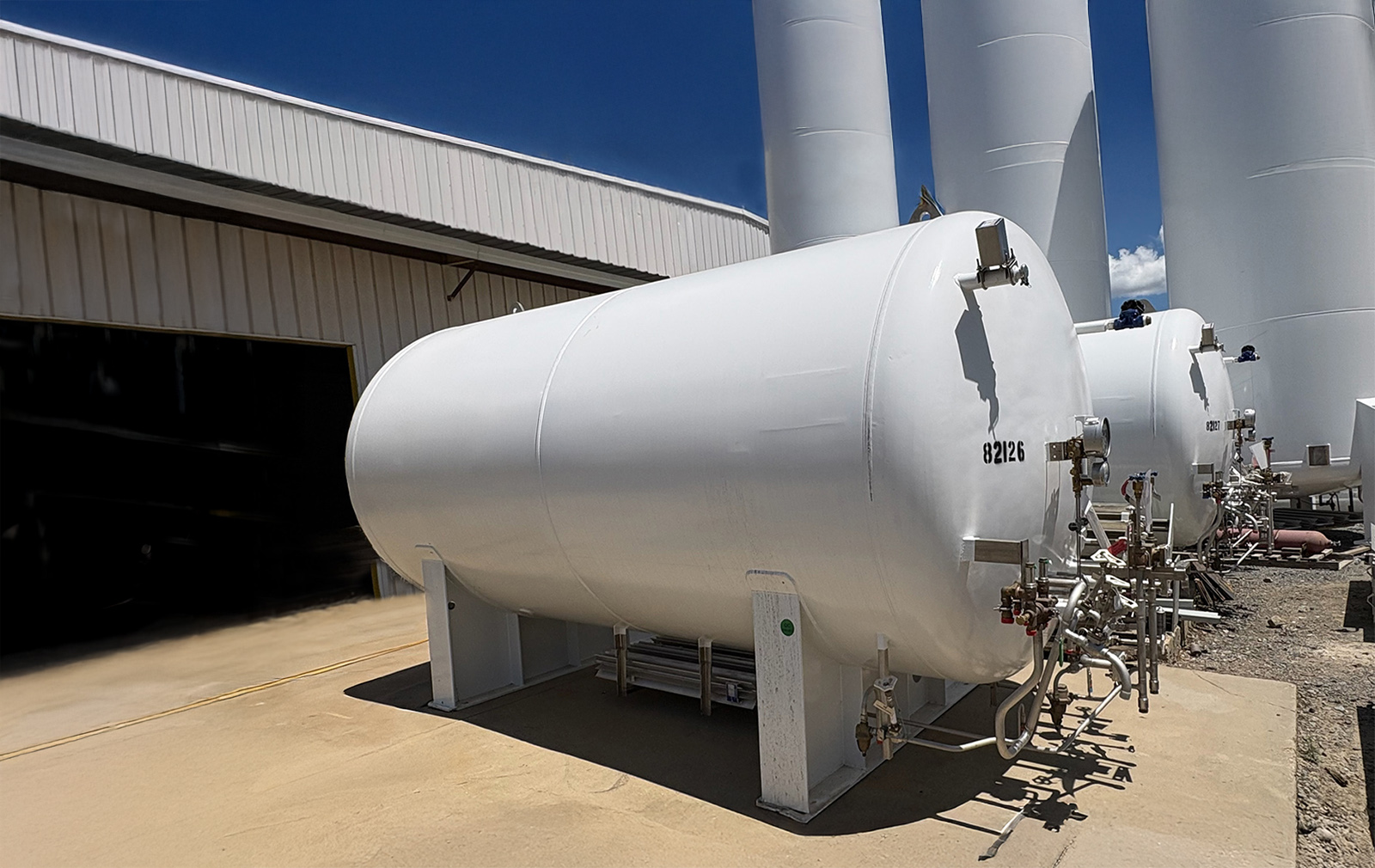 Horizontal Cryogenic Storage Tanks for  LIN-LOX-LAR-CO2_10-4