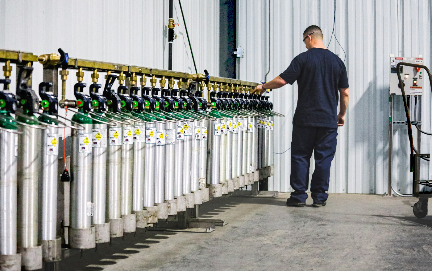 Linear Opus Medical High Pressure Gas Cylinder Filling System_10