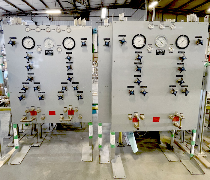 1 - Multi Gas Dual Swing Arm Duplex Mix Panel